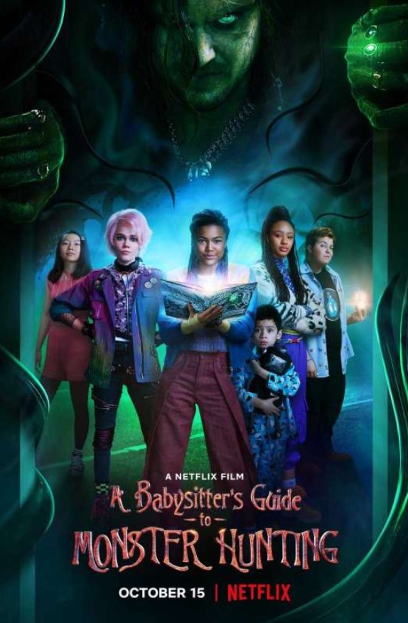 فيلم A Babysitter’s Guide to Monster Hunting 2020 مترجم